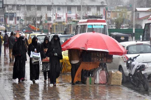 Kashmir Rainfall Trends On Google